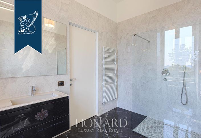 Image No.32-4 Bed Villa for sale