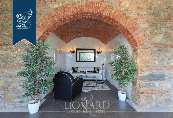 Image No.48-4 Bed Villa for sale