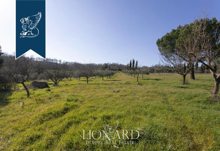 Image No.18-Maison de campagne de 8 chambres à vendre à Sinalunga