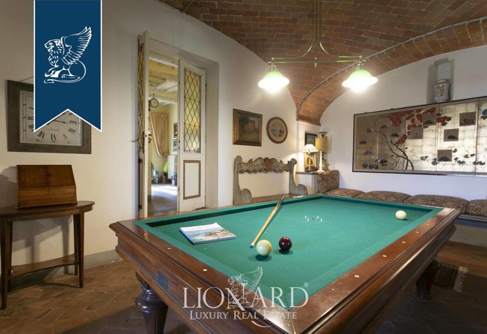 Image No.22-Maison de campagne de 8 chambres à vendre à Sinalunga