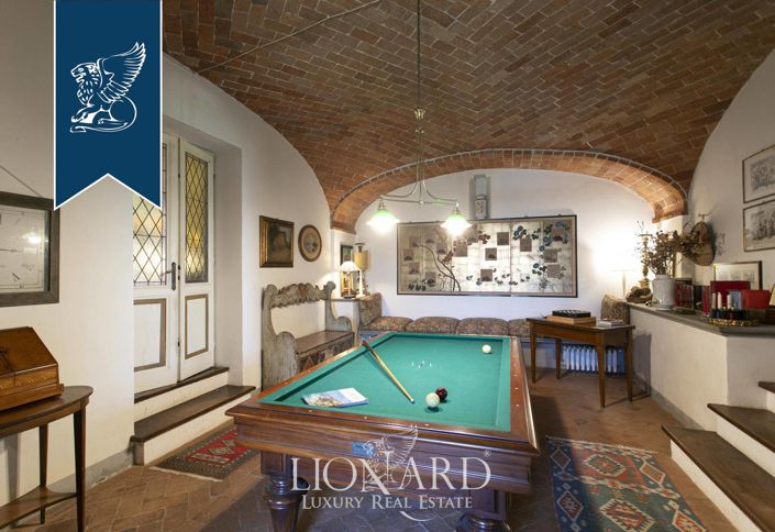 Image No.23-Maison de campagne de 8 chambres à vendre à Sinalunga