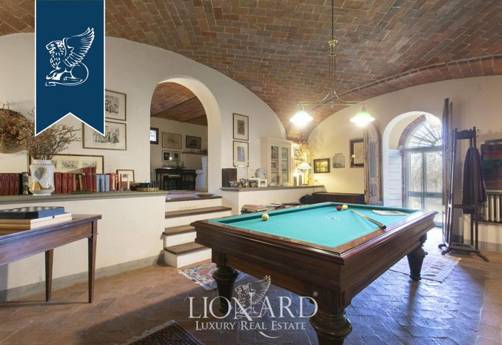 Image No.25-Maison de campagne de 8 chambres à vendre à Sinalunga