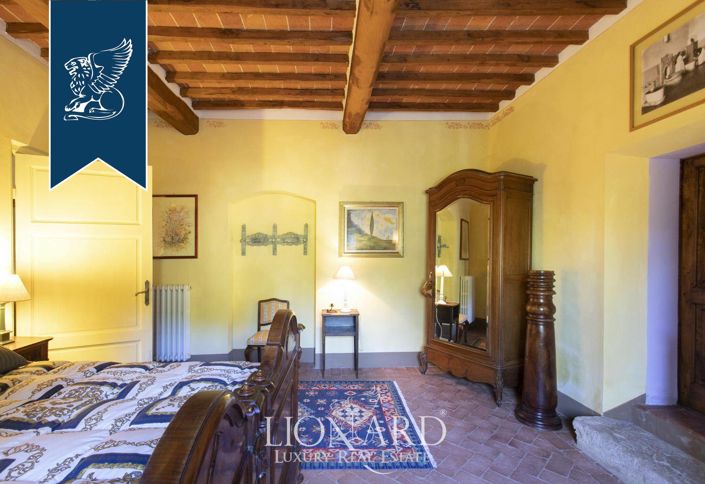 Image No.33-Maison de campagne de 8 chambres à vendre à Sinalunga