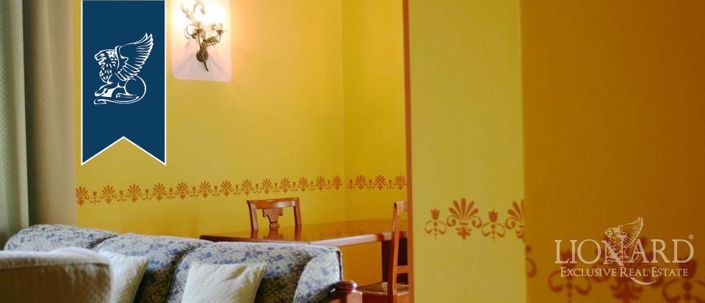 Image No.19-2 Bed Villa for sale