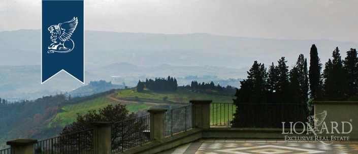 Image No.8-2 Bed Villa for sale