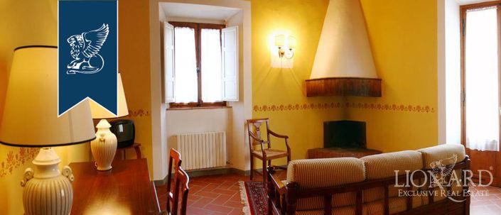 Image No.9-2 Bed Villa for sale