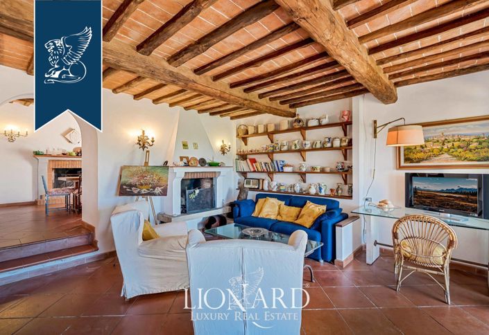 Image No.16-Villa de 5 chambres à vendre à Marciana Marina