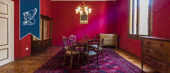 Image No.3-4 Bed Apartment for sale