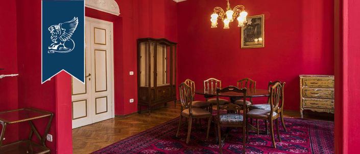 Image No.4-4 Bed Apartment for sale