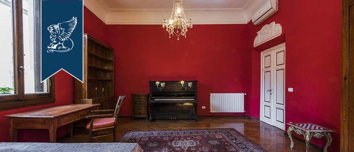 Image No.8-4 Bed Apartment for sale