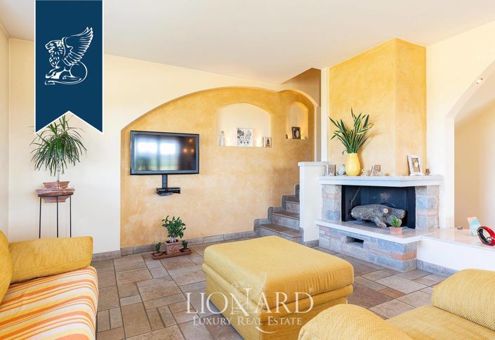 Image No.7-5 Bed Villa for sale