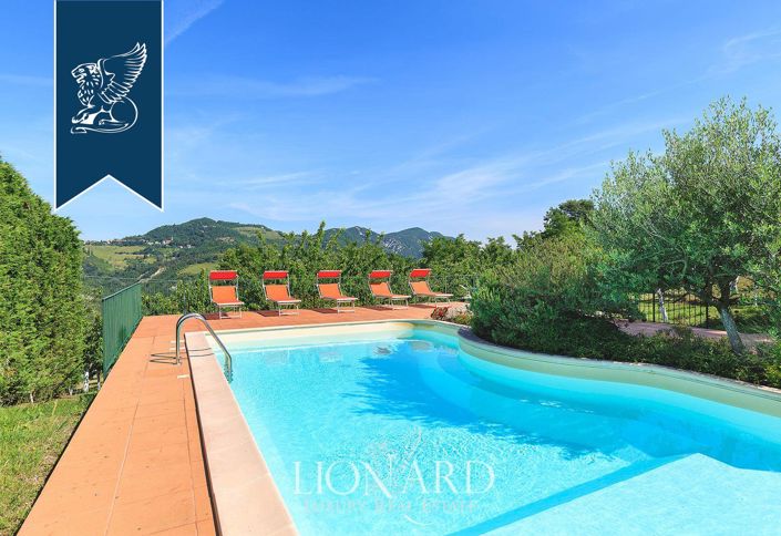 Image No.20-5 Bed Villa for sale