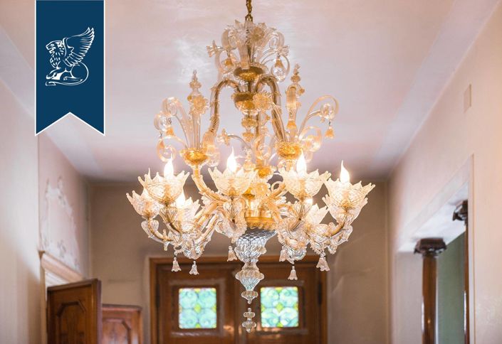 Image No.38-15 Bed Villa for sale