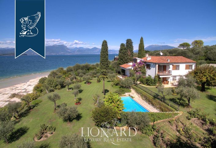 Image No.1-4 Bed Villa for sale