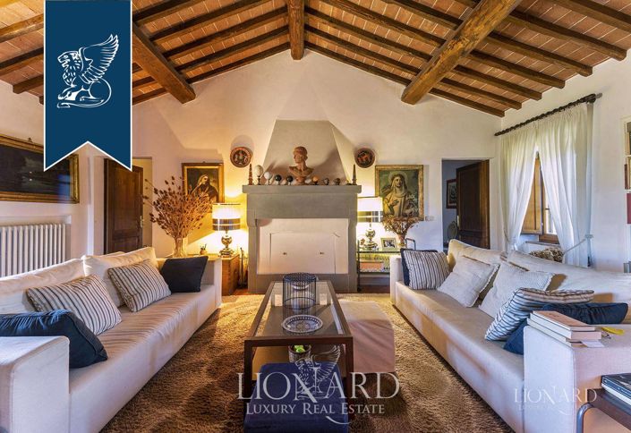 Image No.42-8 Bed Villa for sale