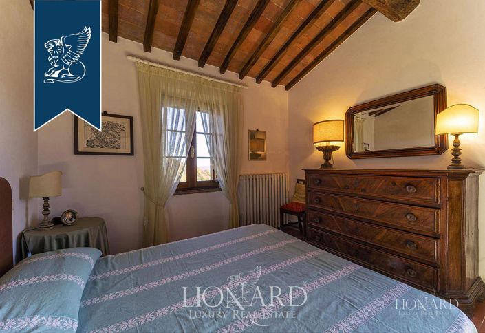 Image No.47-8 Bed Villa for sale