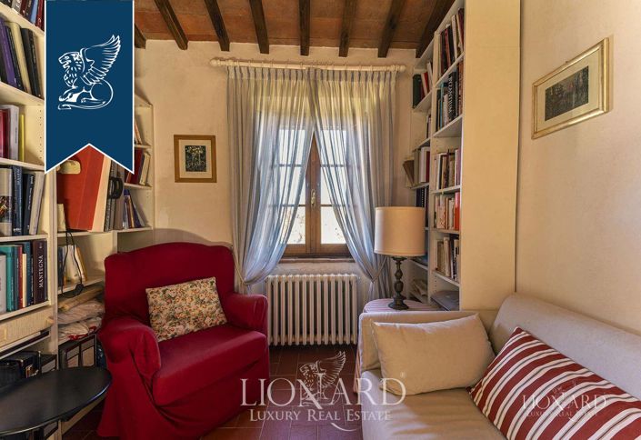 Image No.55-8 Bed Villa for sale