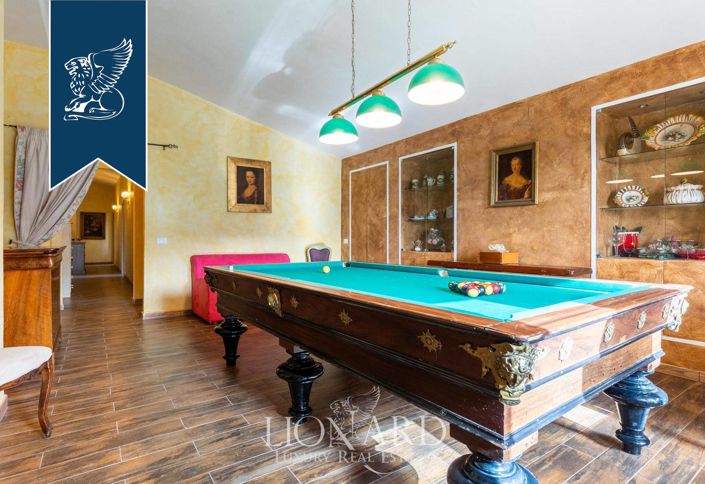 Image No.17-7 Bed Villa for sale