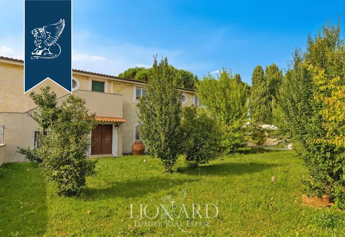 Image No.6-7 Bed Villa for sale