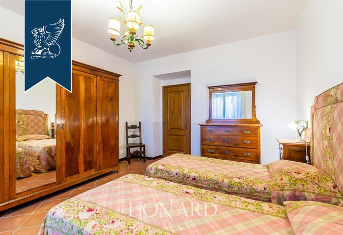 Image No.39-22 Bed Villa for sale