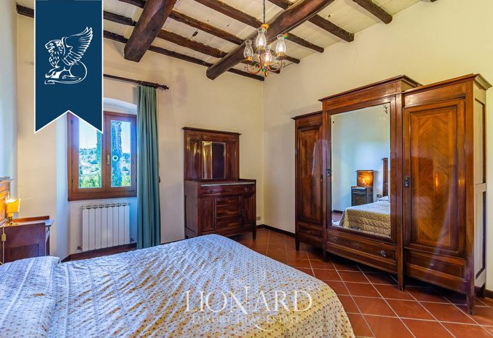 Image No.44-22 Bed Villa for sale