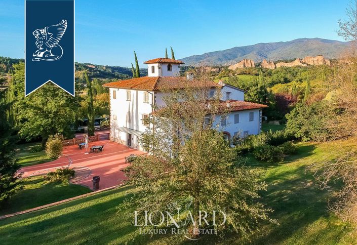 Image No.53-22 Bed Villa for sale