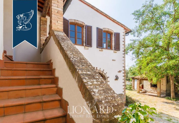 Image No.16-6 Bed Country House for sale