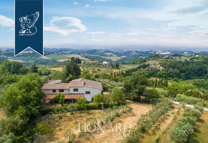 Image No.2-6 Bed Country House for sale