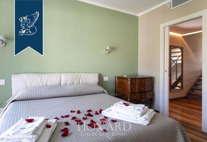 Image No.25-6 Bed Villa for sale