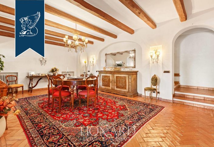 Image No.15-5 Bed Villa for sale