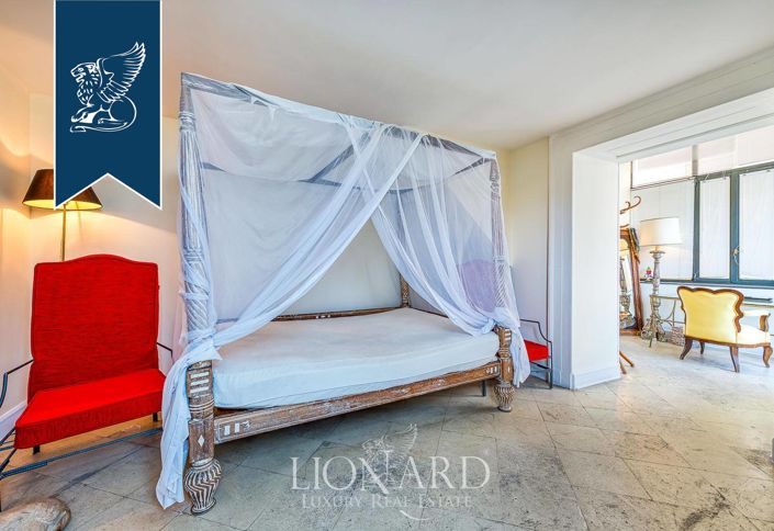 Image No.7-Un hôtel de 5 chambres à vendre à Procida