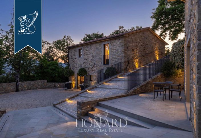 Image No.14-Propriété de 14 chambres à vendre à Pieve Santo Stefano