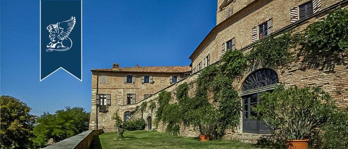 Image No.13-Propriété de 27 chambres à vendre à Asti