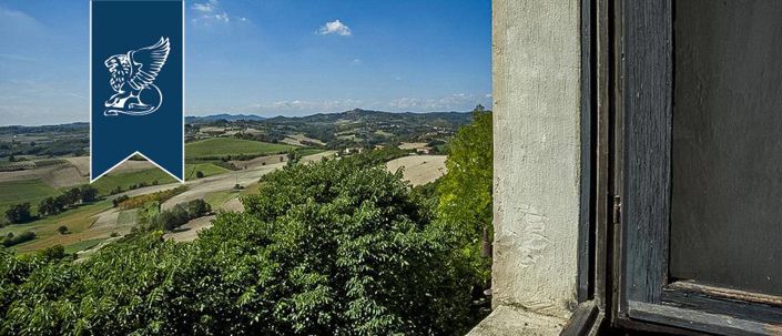 Image No.16-Propriété de 27 chambres à vendre à Asti