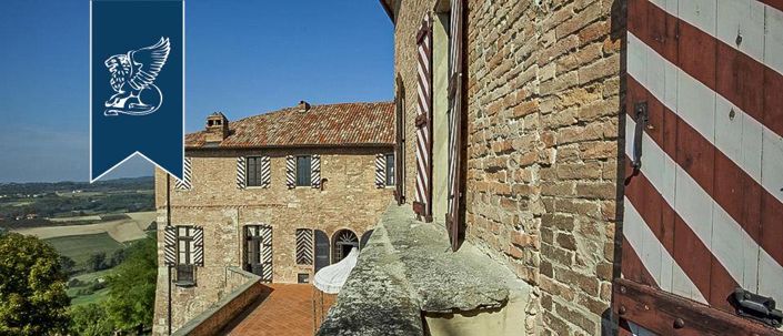 Image No.8-Propriété de 27 chambres à vendre à Asti