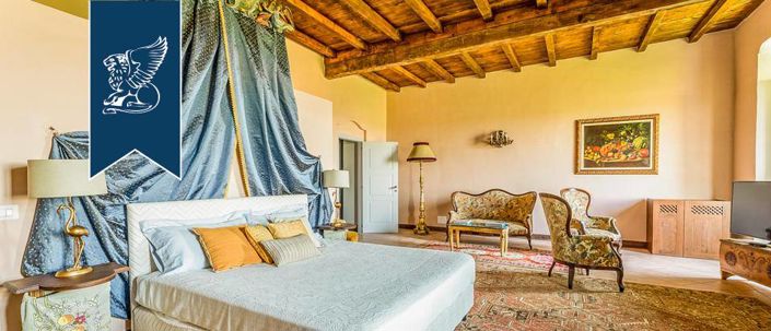 Image No.89-Propriété de 27 chambres à vendre à Asti