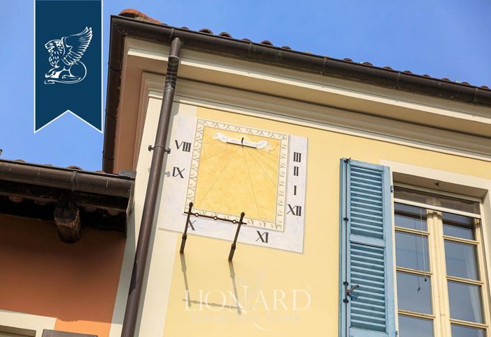 Image No.13-10 Bed Villa for sale