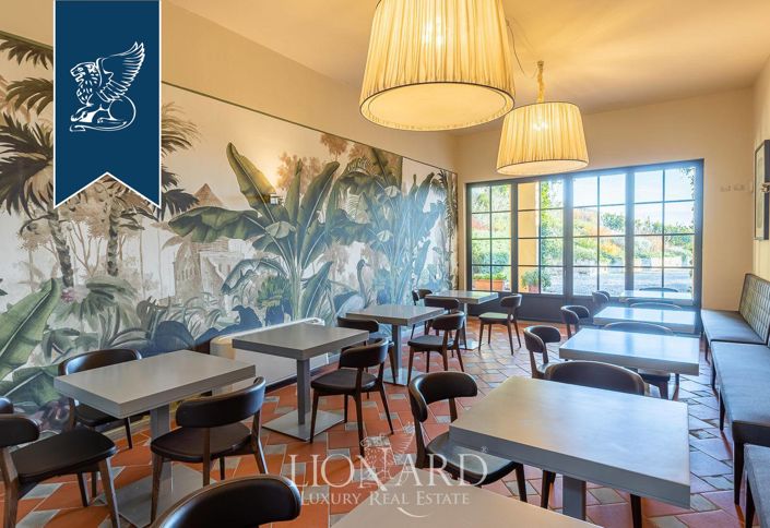 Image No.13-27 Bed Hotel for sale