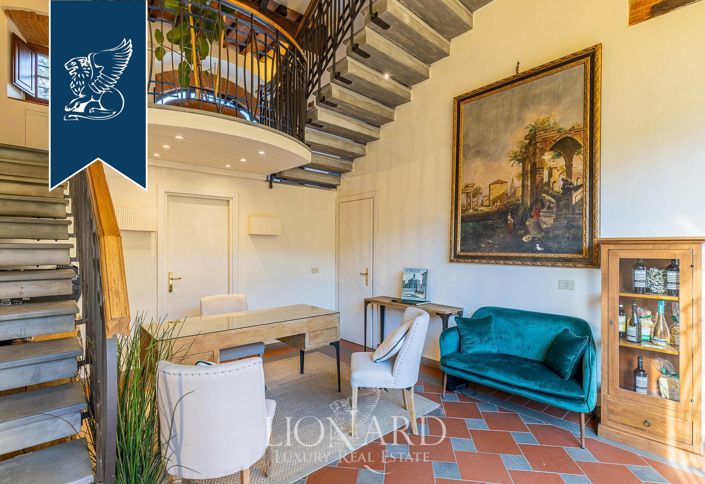 Image No.29-27 Bed Hotel for sale