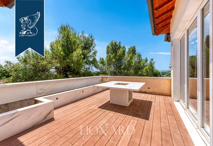 Image No.5-Propriété de 10 chambres à vendre à Rome