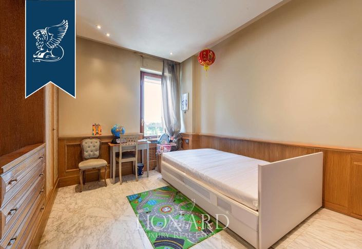 Image No.19-3 Bed Apartment for sale