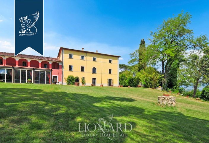 Image No.2-11 Bed Villa for sale