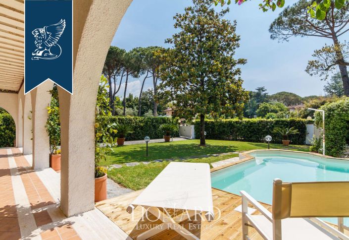 Image No.17-5 Bed Villa for sale