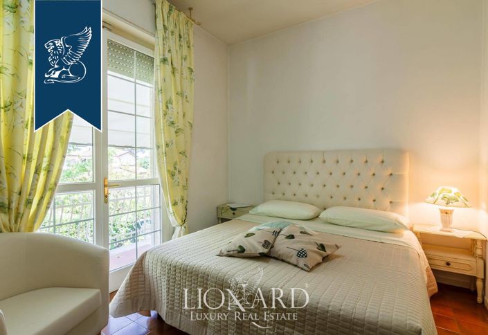 Image No.35-5 Bed Villa for sale