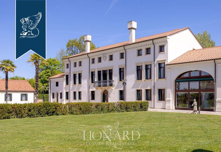 Image No.20-Villa for sale