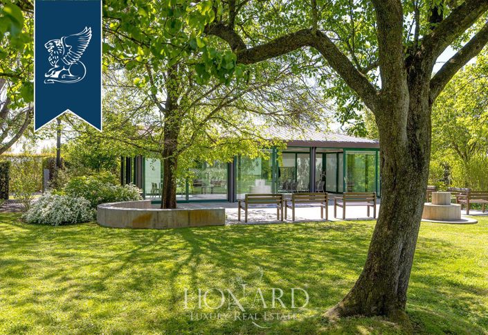 Image No.29-Villa for sale