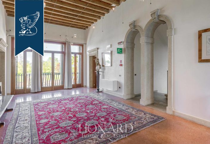 Image No.38-Villa for sale