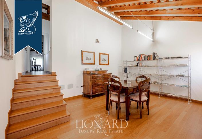 Image No.45-Villa for sale