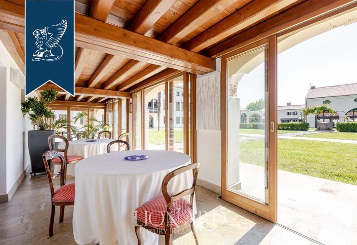 Image No.59-Villa for sale