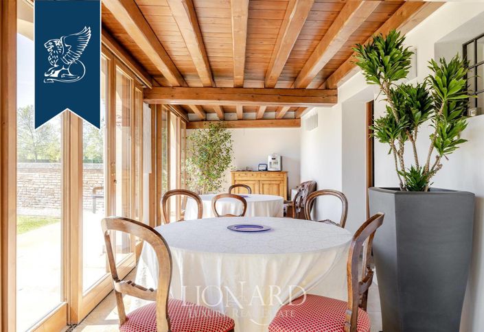 Image No.60-Villa for sale